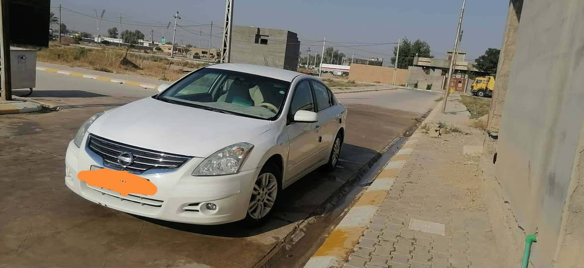 نيسان التما خليجي موديل 2012
مكفوله بالكامل عدا البونيد امبدل بدون اي ضرر
السونار موجود
مكينه كير مكفولات بالشرط 
رقم سنويه هزه جديد لل30
المكان ديالى سعديه 
السعر 117بيه مجال
الاتصال ***********
