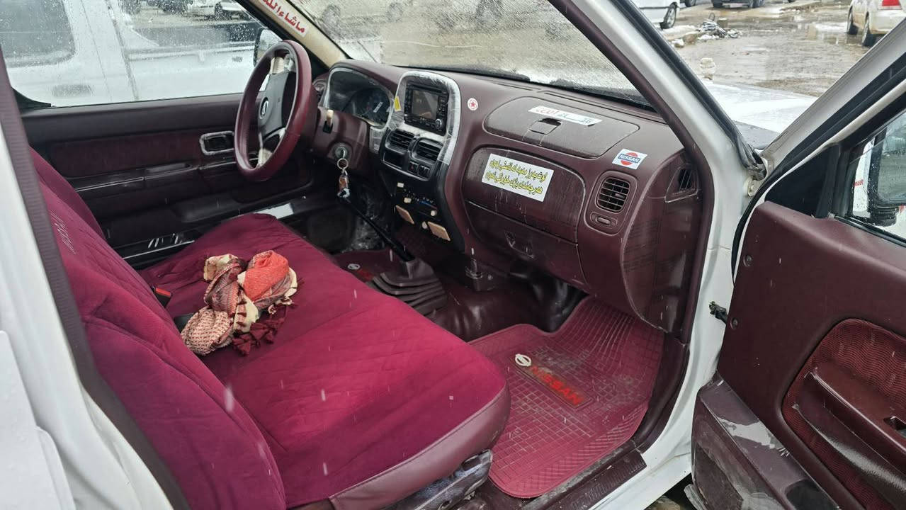 نیسان 2006
به شە رتی گیرو،مه کینە بی دعم لیدراو هیچ بویاخی نییه 
چوار تایه ی لوکی له ژیره
سه نە وی تا 2031تازیه
*********** شربازهير, السليمانية
