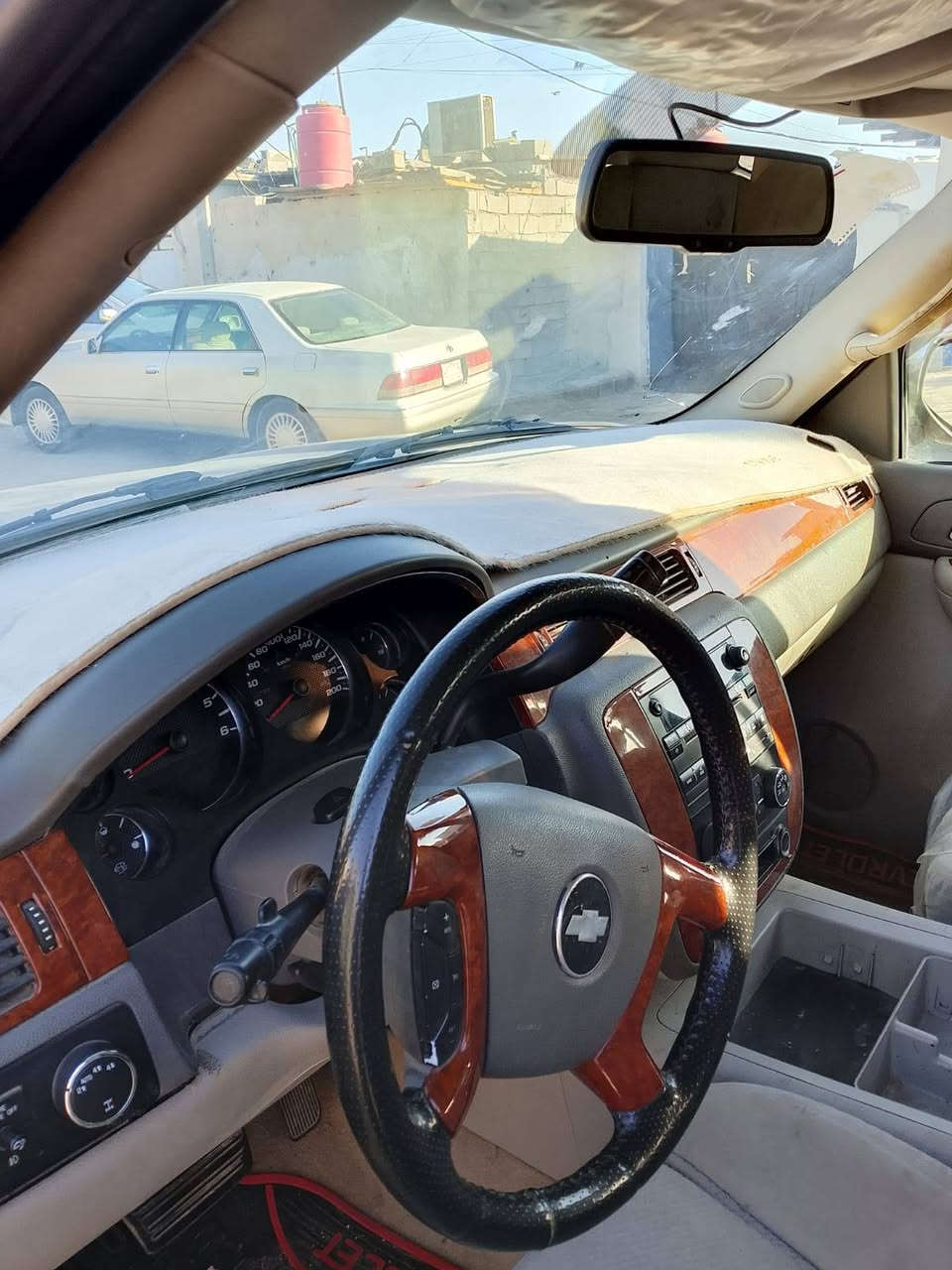 سلام عليكم تاهو موديل 2007 اتصل ع صاحب سياره استفسار بس وكاله فقط سياره كفاله من كص ونقل كير مكينه زينات سعر مناسب ***********
