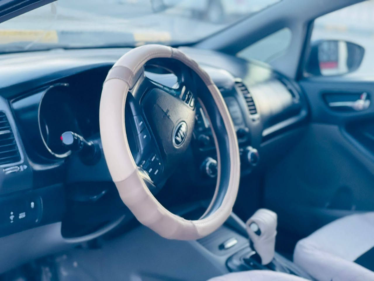 فورتي 2015 رقم بغداد مشروع وطني مكينه ٢٠٠٠ دوش كير ATE كير مكينه كفاله تبريد ثلج صدرهة جديد بدون نقص بيهة ٣ قطع صبغ بدون دواخل مكان واسط العزيزية السعر ١٠٩ وبيهة مجال قليل ***********
