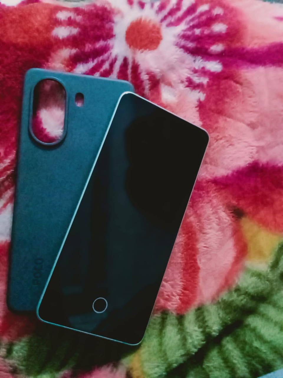 Poco X7 pro 
Condition: New 
12+6RM 512GB
Color: Green 
Charge:90W
Price 330$


**إذا كنت صاحب هذا الإعلان وتريد حذفه لأي سبب، رجاءا أرسل رسالة إلى الدعم الفني**