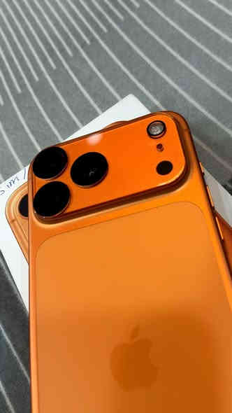 السلام عليكم
17 برو ماكس 256  ESim /Orange
بطاريته ١٠٠ نظافته ١٠٠ مشحون 20 مره. لاصق شاشه وعدسات وحافظه وفلاتر  كيبل ممفتوح سعره ١٦٢٥ الف قفل مكاني بغداد *********** واتس
