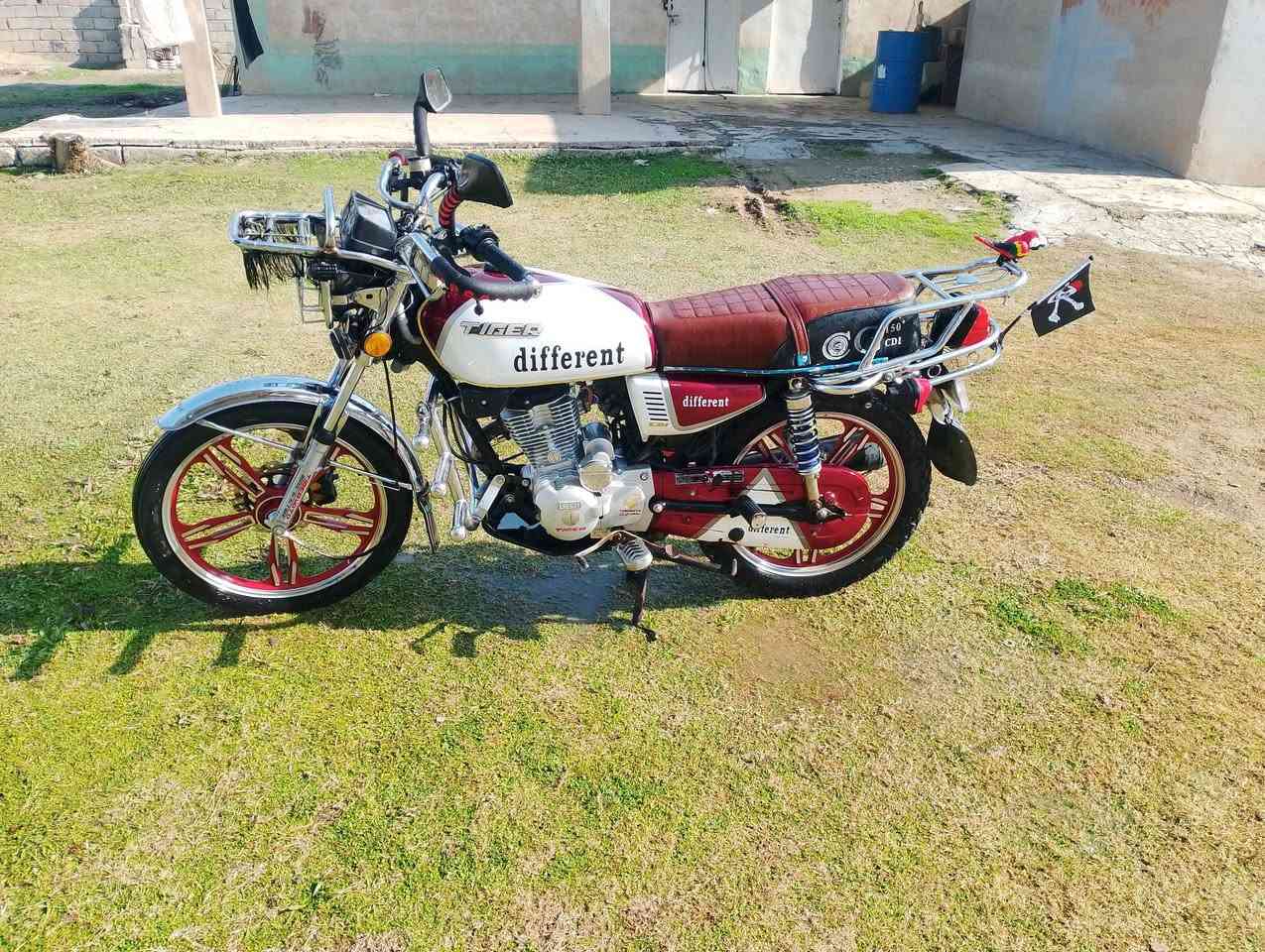 موطور تايكر موديل 20 مامفتوح شرط نضافة فول سلف تشغيل عن بعد كهربايات شقالة كلهة نشاطة فول 
ابو الدرع 
***********
