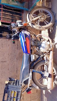 من رخصت ادمن الكروب المحترم سلام عليكم  للبيع الشراي يتصل 07512975421 ...