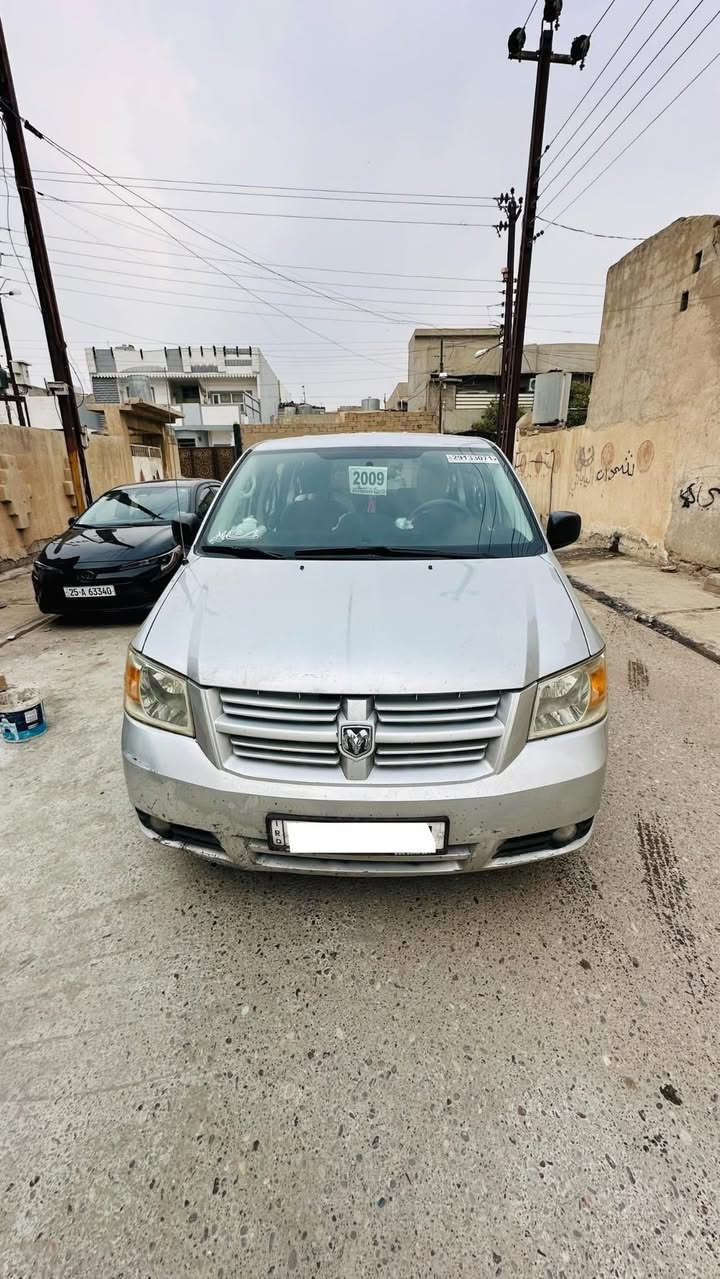 #بريد_الصفحة
سيارة دوج كرفان سياحي
موديل 2009
السنوية نافذة لغاية 2028
تحويل مباشر، جاهزة للاستلام ثاني يوم شرط

محرك 3300
6 سلندر
تبريد 3 قطع – ثلج
تايرات فوق النص عمر
الجوم كهربائيات
البوب ميكانيك

الداخلية نظيفة جداً

السعر: 110 وقابل للمجال

الضرر موضح في السونار اول صور👇

للاستفسار:
📞‭0770 749 2046
