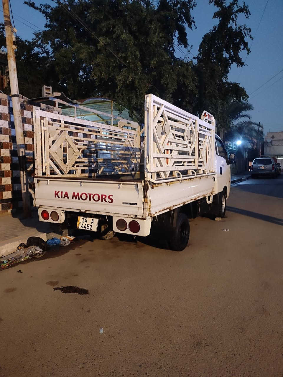 سلام عليكم بنكو مديل 2007سياره جاهزه تخم تاير حداديه جديده تحويل ثاني يوم رقم بصره بسمي مكينه بيهه تبخير مكان سياره بصره ما متواجد عله الفيس السعر 77بدوم محجر الرقم ***********
