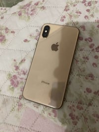 ايفون XS • للبيع • قابل تفاوض