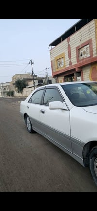 مكينة D4 • كامرة خلفية • رقم البصرة