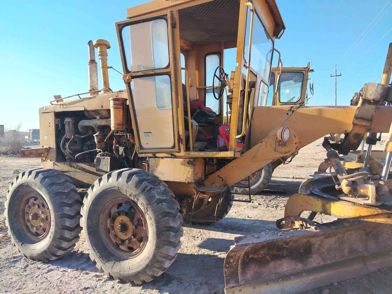 للبيع
كريدر كوماتسو ٨٢ شغال 
للاتصال ***********
مكان الفلوجة
