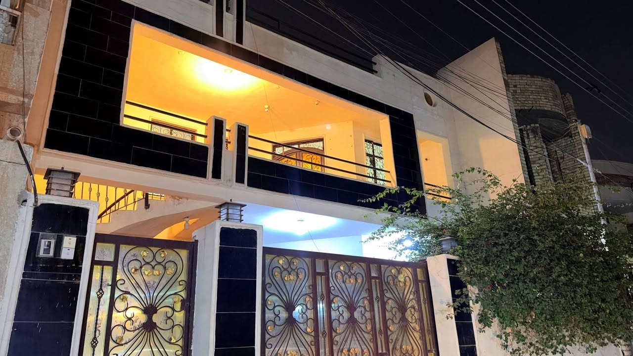 عقار للبيع حي الجهاد الشارقة مربع الاول خلف شارع العام مساحة 200 متر الواجهة 10 نزال 20 موقع جداً ممتاز 🤩 صاير وحتين سكنية الاستفسار *********** واتساب
#مكتب_العدل_للعقار
