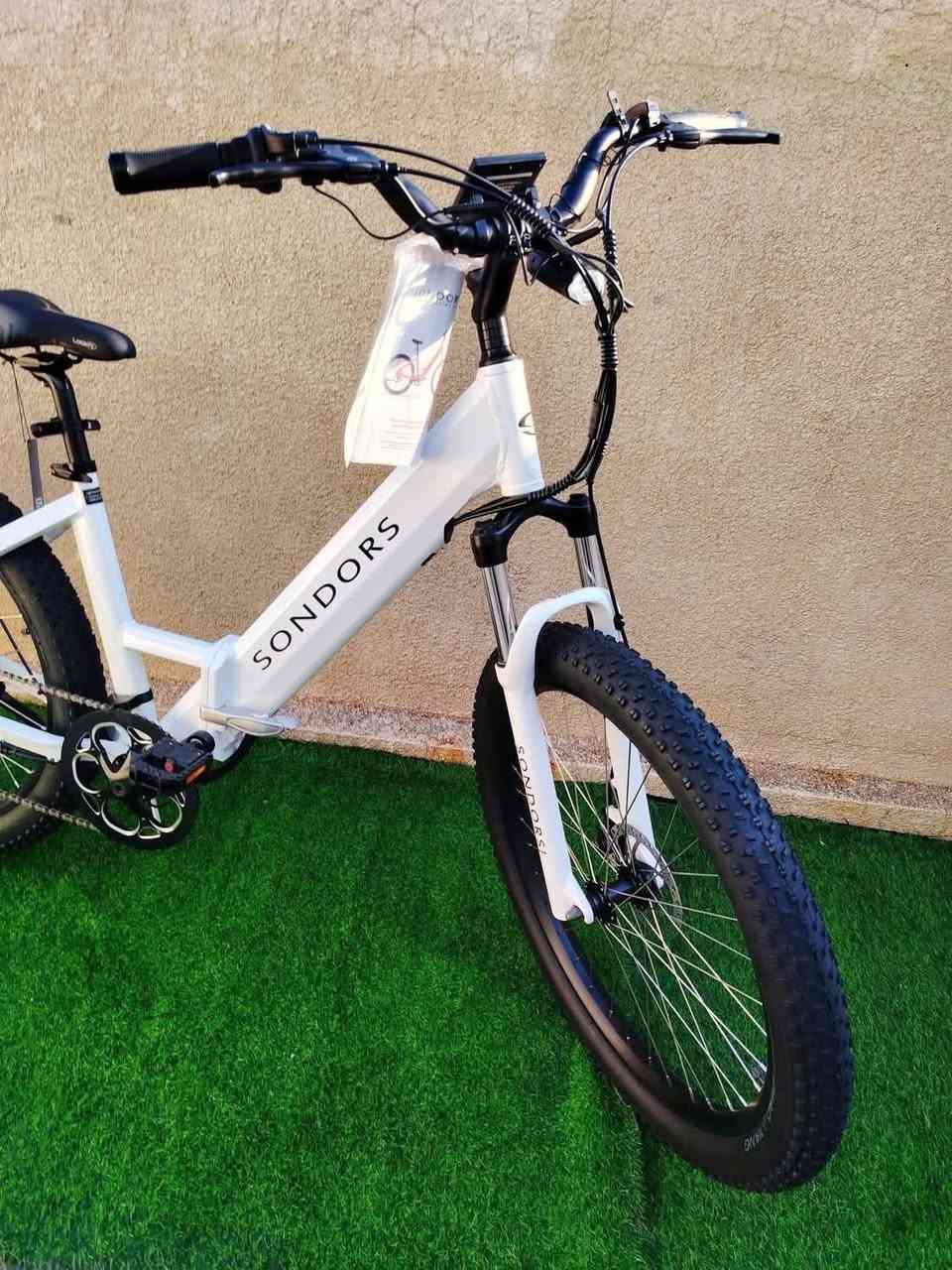 بايسكل شحن امريكي بطارية ليثيوم سرعه ٤٠ سعرة ٥٥٠ مكاني بغداد البلديات


**إذا كنت صاحب هذا الإعلان وتريد حذفه لأي سبب، رجاءا أرسل رسالة إلى الدعم الفني**