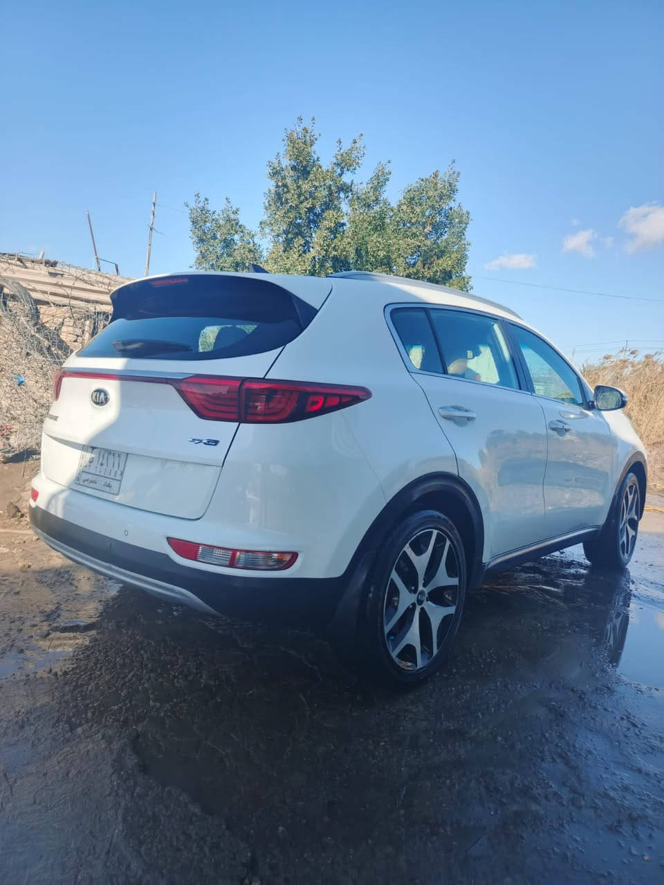 سلام عليكم البيع 

كيا سبورتج موديل 2018

كفاله عامه السعر 192 $ 
لاستفسار ***********
