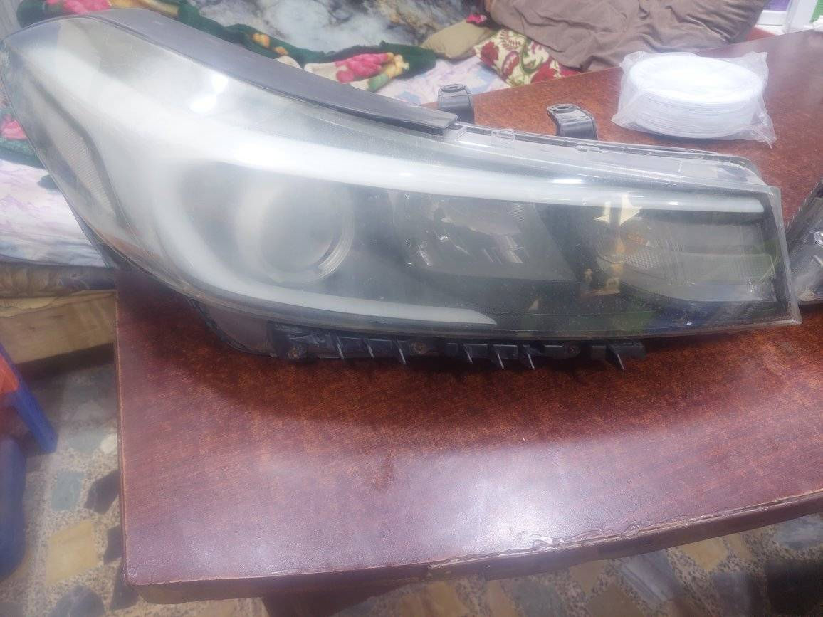 سلام عليكم مازدات مال فورتي سيراتو موديل 2017 او 2018 اصلي وسعرهن 150 الف ومكاني بغداد الامين الثانية *********** عدي
