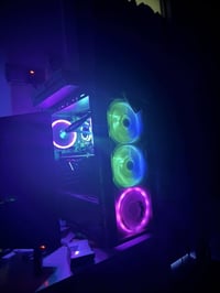 pc فقط للبيع ———————————- Matherboard b450  asuz  Amd ryzen 5 3600 x 6...