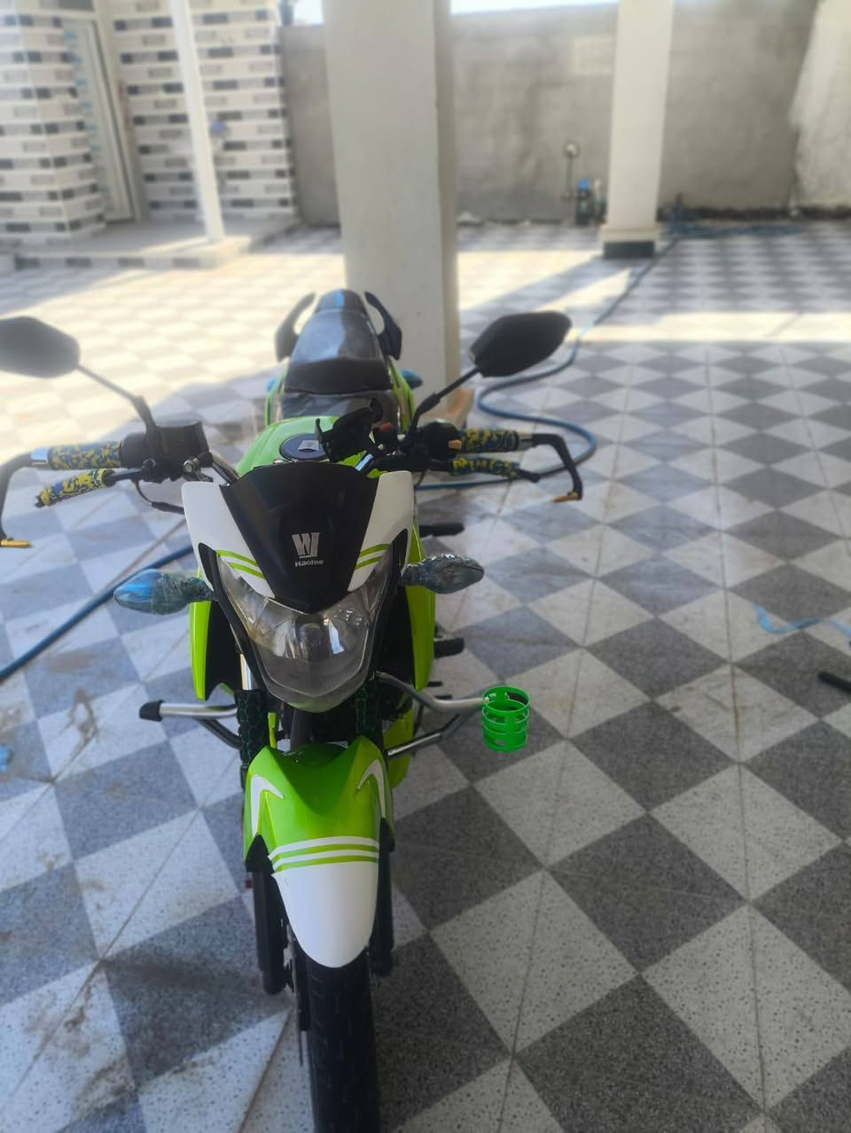 سلام عليكم هاوجي موديل 22بعده فول نضافه محركه صبانه ماممدوده علي مرقم كامل سعره 17ونص مكانه جويبه النساف ***********
