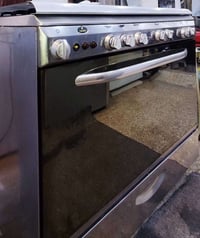 طباخ كريازي مصري شغال كامل مع الكهربا سعر ٢٢٠ الف 07508912615