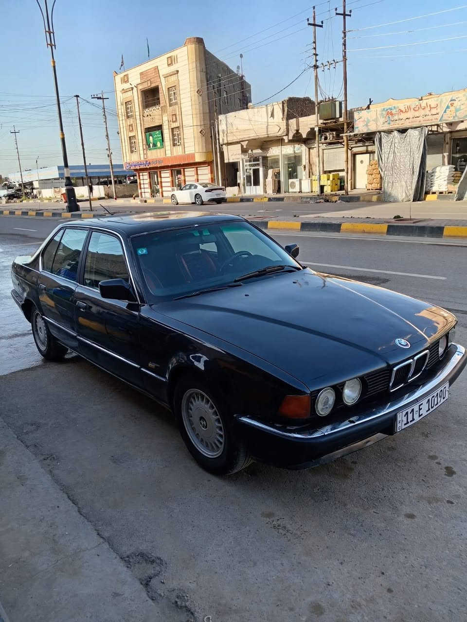 بي ام 735 فول اوتو رقم بغداد تحويل
مباشر رقم دوولي 
كير ومحرك جديد وطخم تاير صدر امامي خلفي جديد 
مصبوغه عام جديد 
السياره مابيها اي شي نقص 

تبريد شغال 
السعر مناسب 42 وبيها مجال قليل 

مكاني صلاح الدين بلد 

***********
