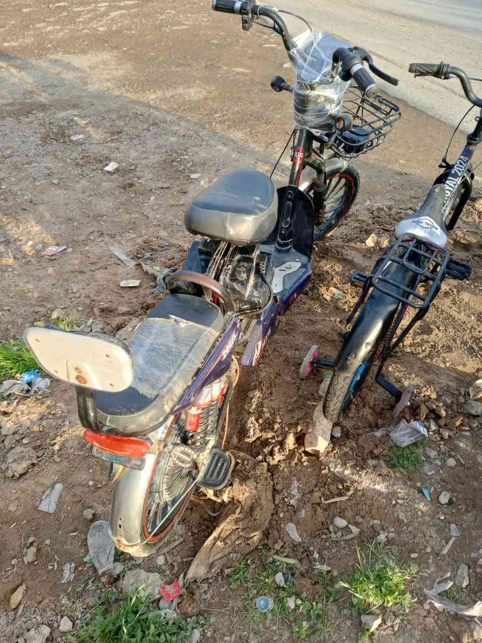 سلام عليكم شباب باسكلات شحن لبيع السعر لواحد 175وبي مجال مكان ديالى بعقوبه الستفسار تصل فقط ‏‪***********‬‏
