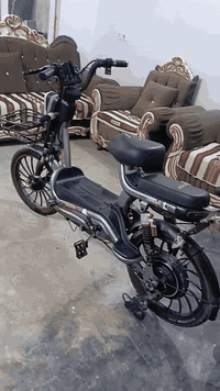 السعر ١٧٠ دراجه موديل 2024 جاهزه
حجم 20 بصمه كهربائيات كامله مع شاحنه مو شراي لا يكسر بسعر.     *********** مكان كركوك
