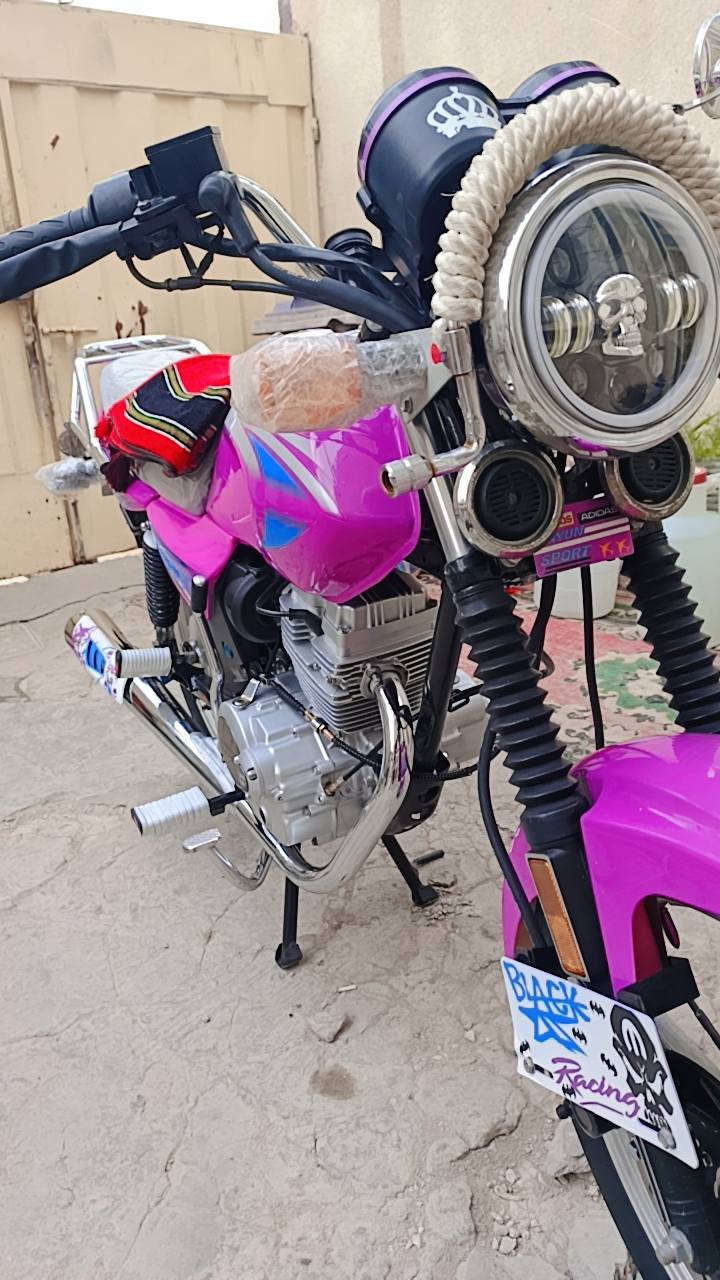 سلام عليكم دايون أوراق موديل ٢٣ للبيع
كفاله عامه +كامله مكمله ماكو أي نقص 

أعاده نشر بسبب الوعود الكاذبة 

للتواصل و الاستفسار ***********
