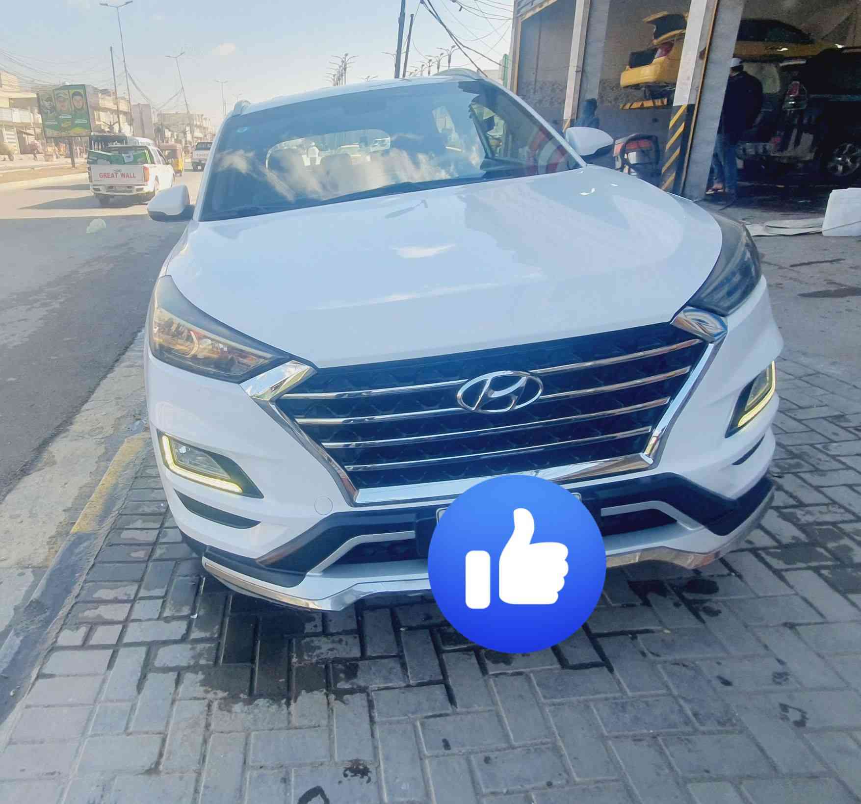 توسان خليجي الكاصد موديل 19 باسمي مكفوله بيه كارت بارد كد اربع اصابع ماشيه 119 التواصل ع الرقم ***********
