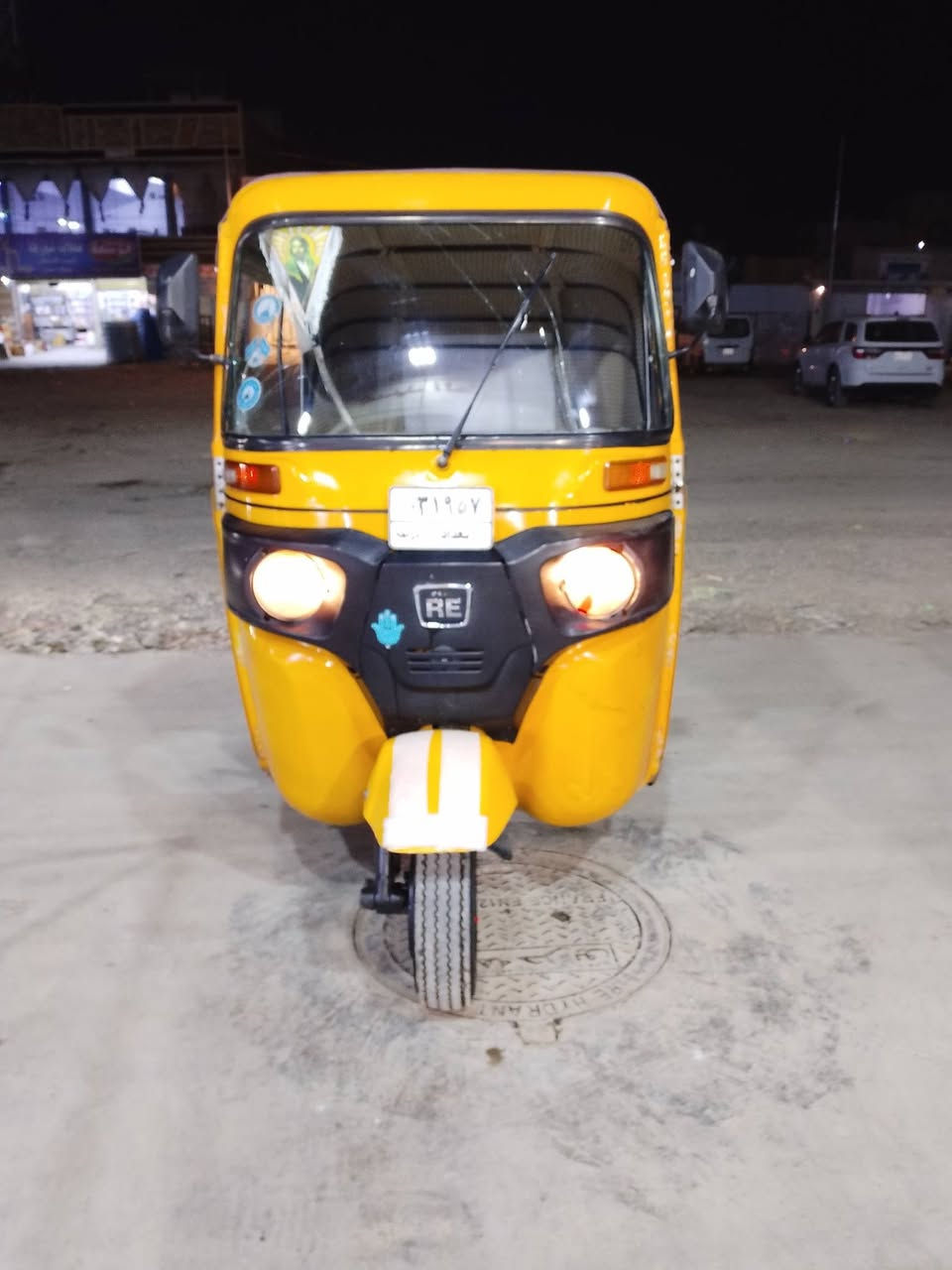 السلام عليكم تكتك للبيع موديل 2020شهر 8تكتك نضيفة خير من الله سعر 6 وربع وبيها مجال الطيب عنوان بغداد قرب سيطرة الشعب رقم الهاتف ***********
