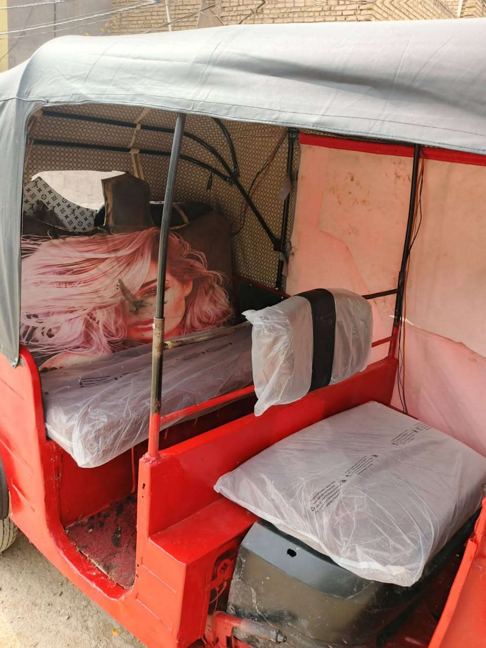 للبيع 2019 تعمير جديد وصبغ جديد محرك نضيف هيكل وجادر جديد دمام جديد سنويه ورقم
5700 وبيهه مجالل الرقم ***********
