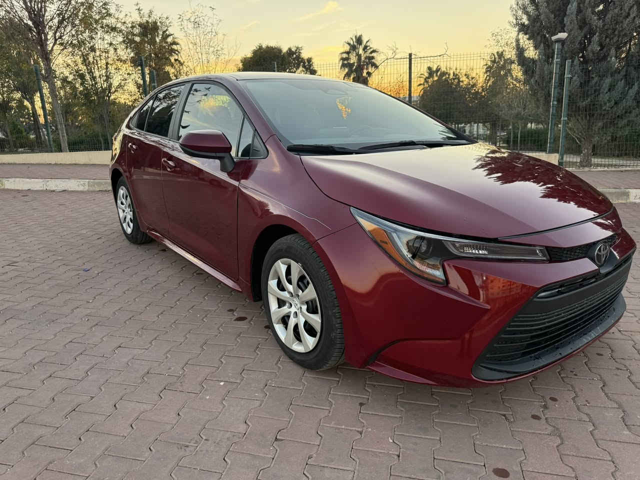 سلام عليكم 
تيوتا كرولا موديل 2024 LE
ملاحظة بوند جملغ صبغ بدون دواخل بدون ارباك 
سياره جديد ماشيه 1الف 
رقم تلفون ***********
عنوان عقره
سعر140 مجال
