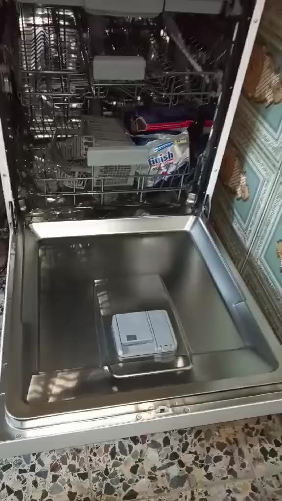 غسالة ماعين للبيع استعمال قليل معصارة فواكهه للبيع


**إذا كنت صاحب هذا الإعلان وتريد حذفه لأي سبب، رجاءا أرسل رسالة إلى الدعم الفني**