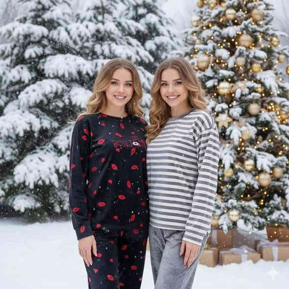 ---
✨ أهلاً بكم في صفحة وايت ستور  للأزياء ✨
عالمكم الخاص لأحدث الملابس النسائية – الملابس الداخلية – ملابس النوم – التراكات  ❤️

🛍️ جودة ممتازة – أسعار تنافسية – توصيل لجميع المناطق بغداد والمحافظات 5 
 
كل يوم موديلات جديدة تناسب كل الأذواق وكل الأعمار 🌸

✨ متوفر قياسات كاملة وفري سايز 
✨ عروض وخصومات مستمرة
✨ خدمة زبائن على مدار اليوم

📩 للطلب والاستفسار راسلوا الصفحة مباشرة
خلي أناقتج تبدأ من وايت ستور 💖
وهذا رقمي***********

---
