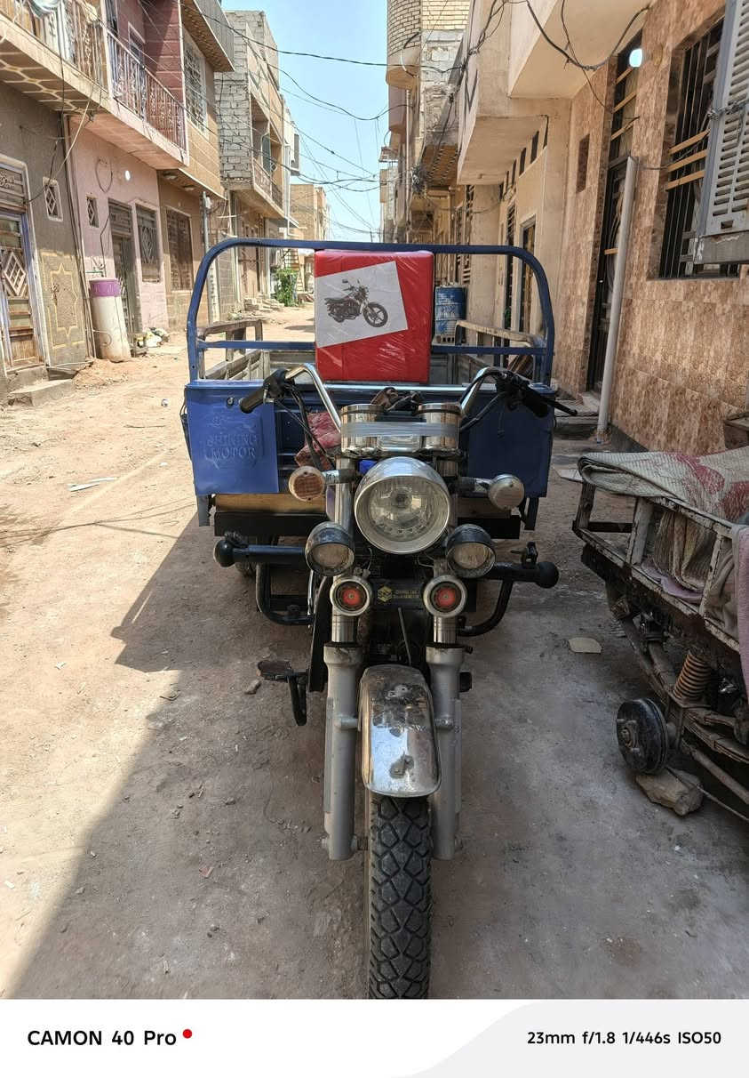 السلام عليكم ستوته موديل 20 محرك 24 ستوته مقفوله ركبه ومحرك سعر مليون ونص وبيها مجال اوراق صوالي***********
