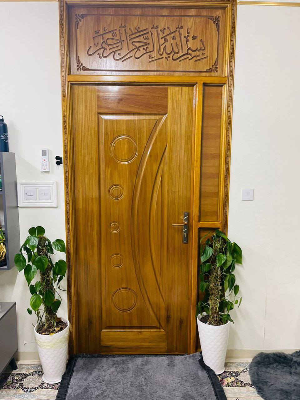 السلام عليكم 
أبواب قواطع بين صاله ومطبخ 
أبو سجاد النجار ***********
