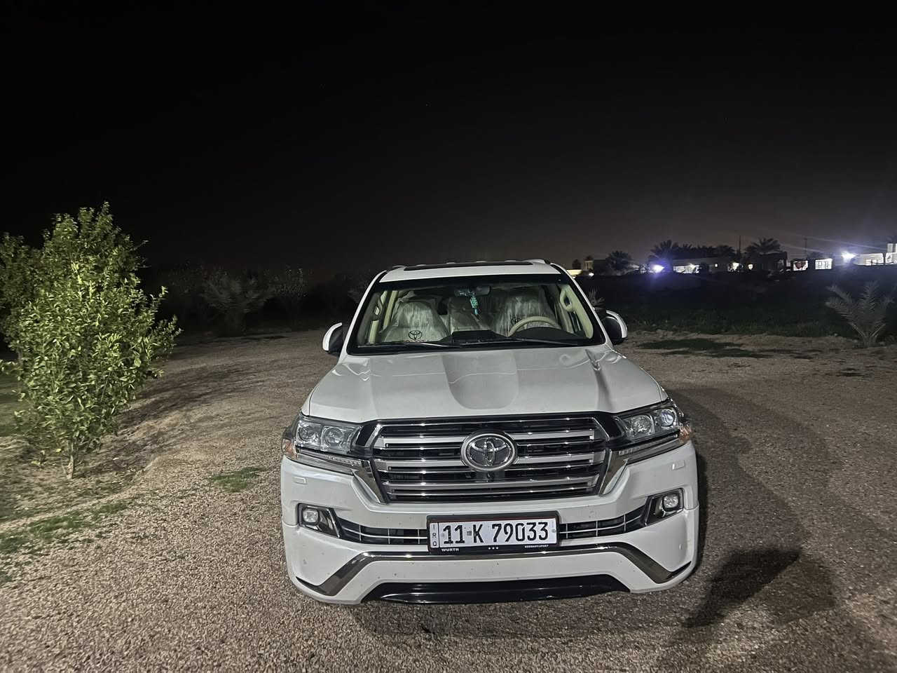 أ سلام عليكم سياره لاندكروز  موديل 2016 بريم محرك 8 تخم تاير سياره مكفوله ***********
