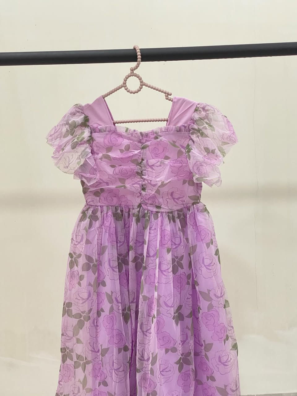 السلام عليكم 
مجموعة فساتين العيد 
💫✨💖

تفاصيل القطع مكتوبه بقناة التلي 
https://t.me/hz_s_tore

التواصل رقم الواتساب : ***********

حساب الانستا: hz_s_tore

سعر كل الفساتين على 8 الف
