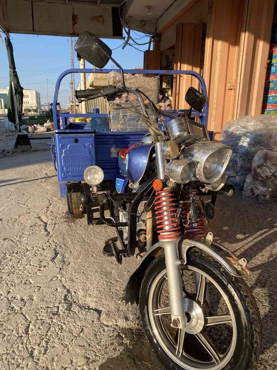 يالله سلام عليكم ستوته جمره فحل موديل 2023للبيع دشبول اكتروني ستوته مكينتها خير من الله ناعمه فوول كفاله عامه عوزها بس ترتيب للكشر وبيها طخه بسيطه بلباب كلشي كامل بيها نكره سلف مكاني بغداد التاجي للتواصل والاستفسار ***********
