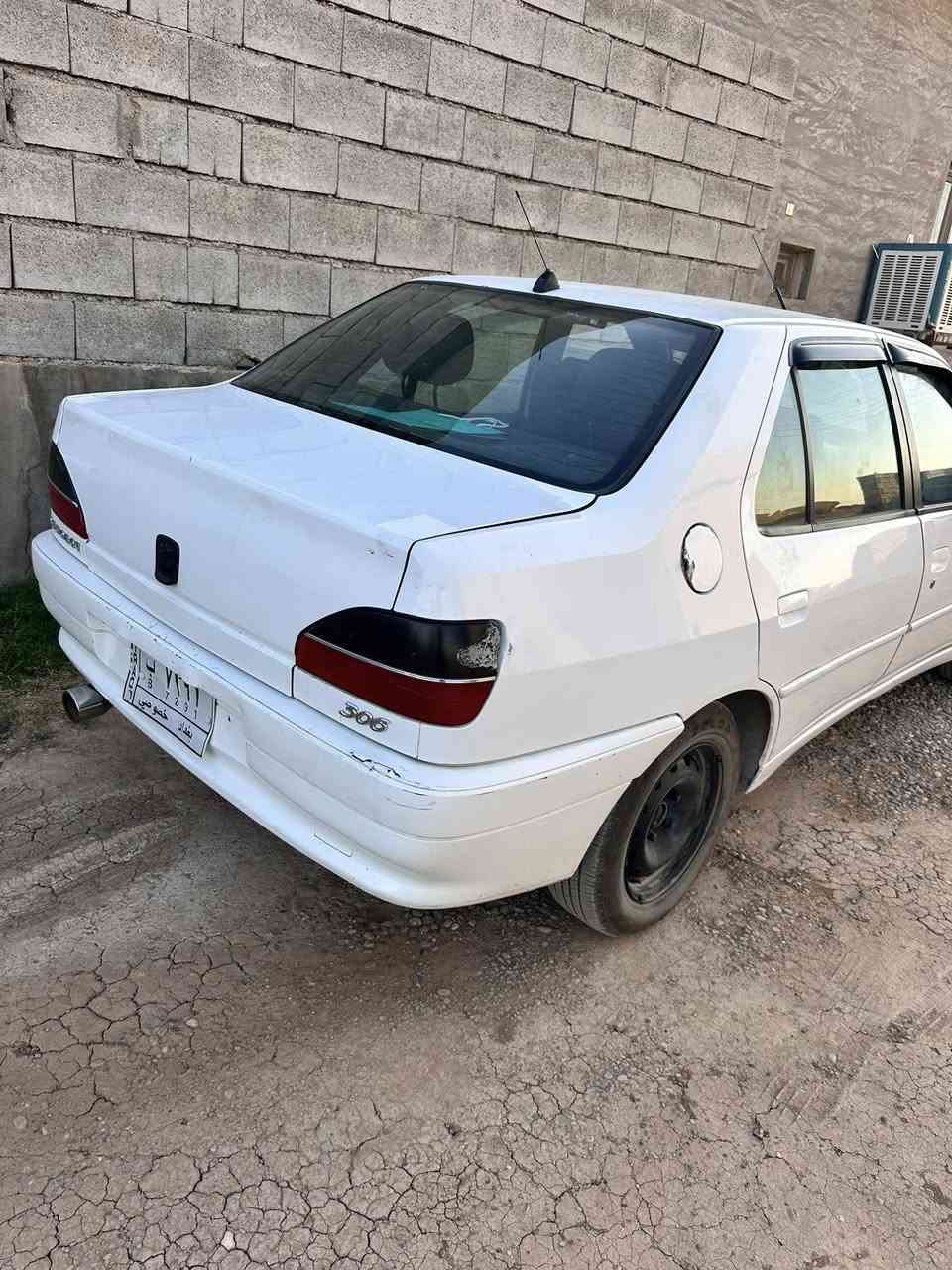 السلام عليكم بيجو بغداد الماني بدون صبغ كامله مابيها نقص سعرها 55 وبيها مجال باتري جديد وسلف جديد ومنضومة تبريد كمبريسر وفريز جدد تخم تاير جديد ***********
