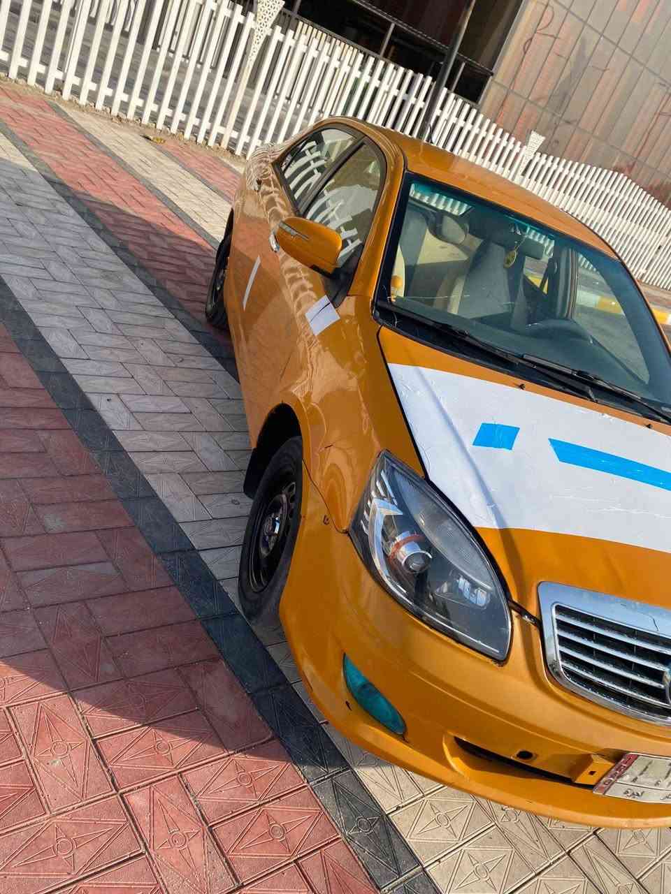 السلام عليكم
جلي موبل جاهزه 
مديل 2013 
كير مكينه محوره كورلا بيكاجو 1600 
مكينه كير كفاله 
كير اوتماتيك 
حداديه 99/100
تخم تاير جديد 
كهربائيات كله شغاله 
السياره مكفوله من الضربه 
سنويه لل28 مداور ثاني يوم 
تبريد نقص بس غاز 
السياره حلوه مال جناي 
السعر 40 وبيه مجال بسيط 
رقم ***********
