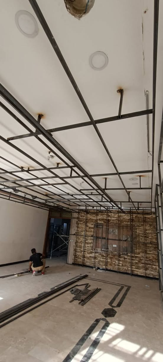 الأناقة لديكور                                                                  موصفات العمل                                                                         هيكل حديد🕶 
جبسم بورد🟩                                          كافه انواع الديكورات الدخلي
اناره بروفايل
صبغ الدور والبنايات داخلي وخارجي🖌️ 
باركيه خشب                                                                         سحب ملكي🏛️    
ورق جدران 
بديل الخشب والرخام 
تشطيبات وترميم شامل 🏠
للطلب والاستفسار الاتصال *********** ابو مصطفى                         اسعار تنافسيه حقيقيه بغداد الكرخ الرصافه🌎
