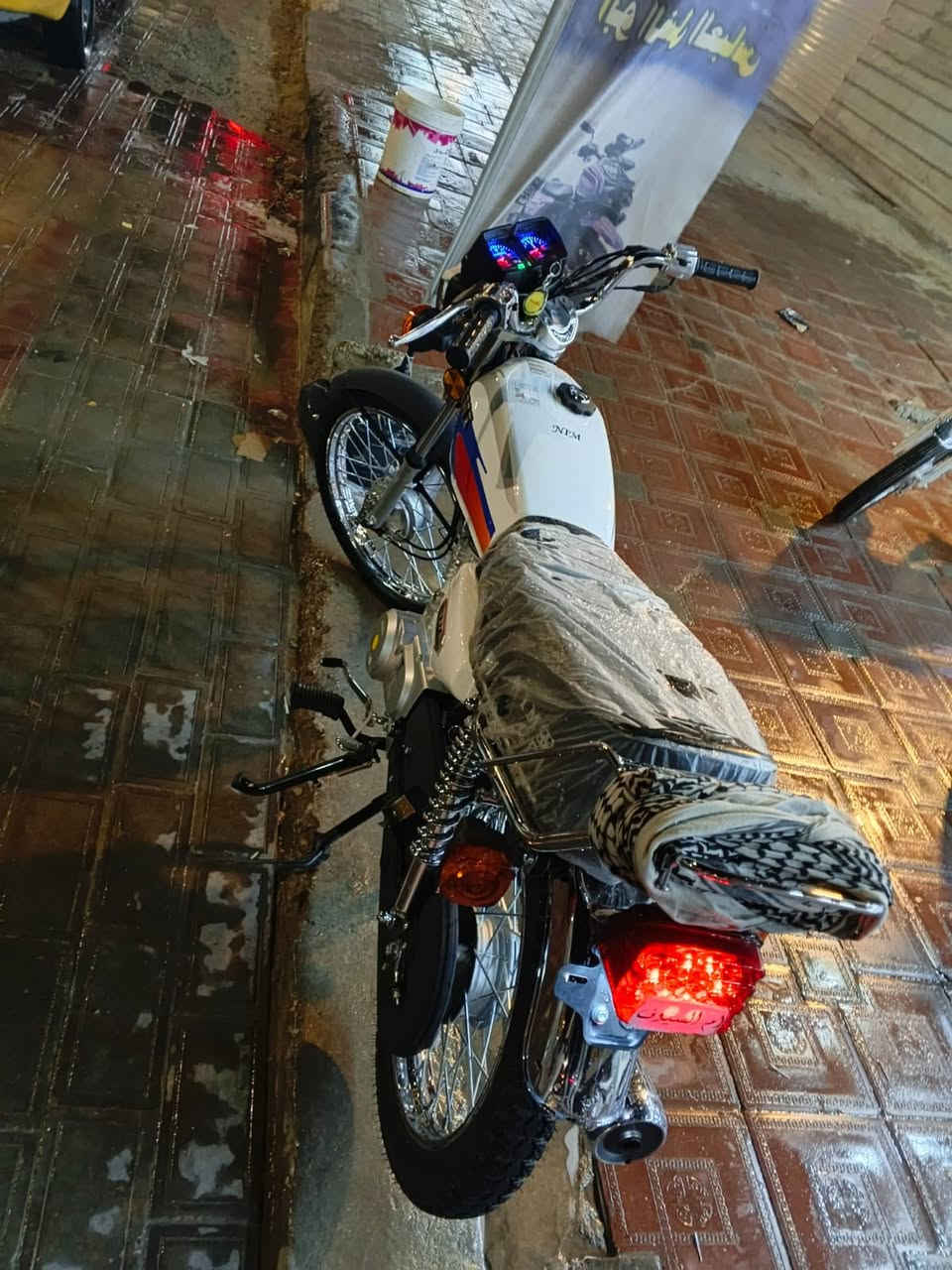 السلام عليكم ماطور للبيع بلاد نضافه شوفت عينك  اوراق ما مفتوح  او مراوس بحربي سعر خاص


**إذا كنت صاحب هذا الإعلان وتريد حذفه لأي سبب، رجاءا أرسل رسالة إلى الدعم الفني**