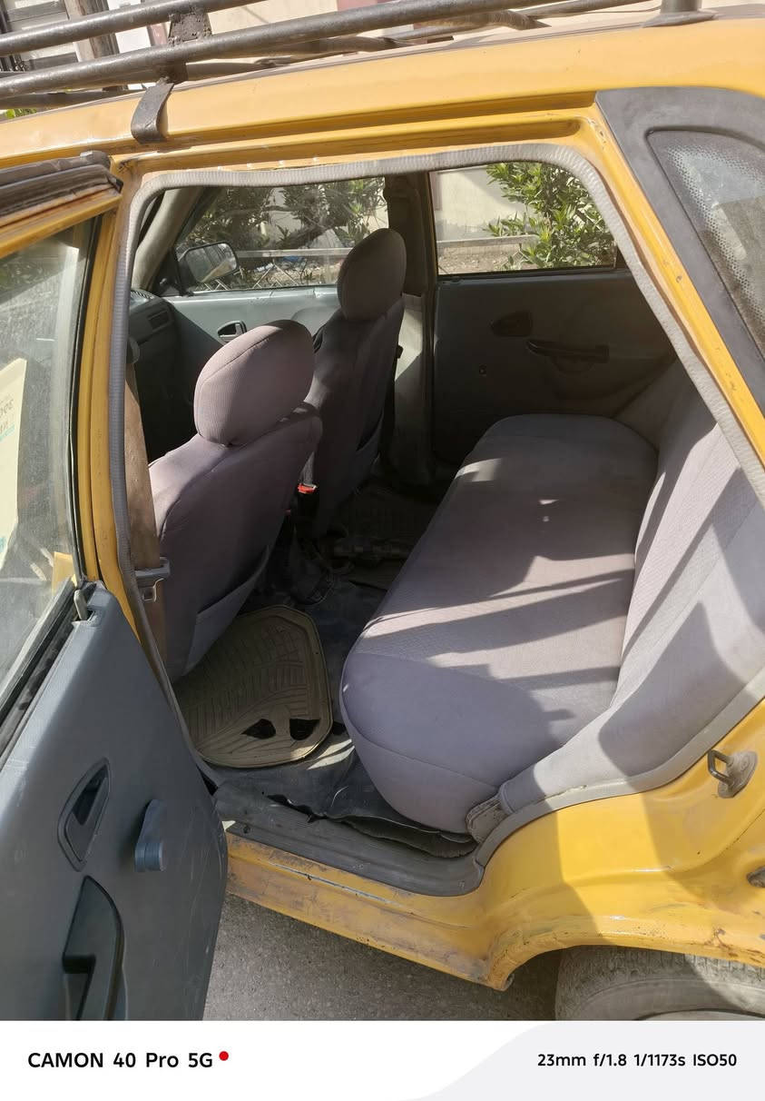 سلام عليكم سايبه 2011 امصفره هيه وغرامات بيهه ملاحضات اولن الجملاغات الخليفيه وحد معمر وثاني طخاه موضح بلتصوير السيااره كامله مجفته الصدر، امامي خليفي جديد التبريد بس غاز عوزه شغال الكهرببايات كلهه شغاله اي نقص ما بيهه الكشنات مغلفهه جديد السياره بسم اخوي التحويال مباشر العنوان بغداد العبيدي ها ***********  ابو حسين السعر 25بي مجال الموشراي لا يكسر حلال العالم
