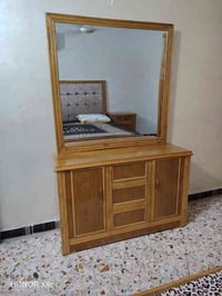 غرفة نوم للبيع تسكام أربع أبواب للاستفسار خاص على الرقم 07760511939