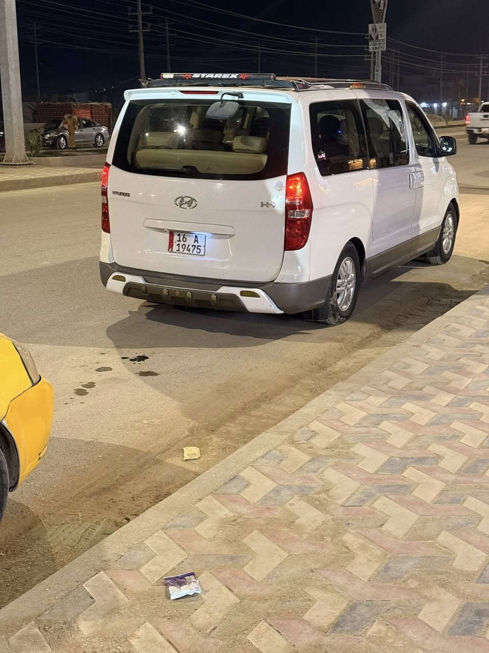 السلام عليكم ستاركس البيع مديل 2018 كفاله عامه مفتوحه ومحوره مكينه بلاديه مكان ناصريه جاهزه من كلشي تواصل *********** (السعر 240)وبيها مجال. والسوك كلشي بي مداور شرط
