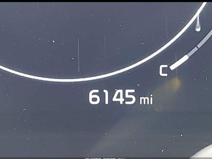 ابيع بالعقبة حاليا مطروحه بالعقبة واصلة
للبيع كيا سبورتج فول الفول 1/1 اس اكس برستيج الطويلة اعلى فئه

موديل 25 
حادثها الداير مال الجمالغ السايق بارد فقط
ماشية 6 الاف ميل اخت الزيرو
اللون سموك سمنتي المرغوب 
المواصفات السيارة
1 -  بنوراما
2 - بصمة تشغيل ابواب صندوك
3 - صندوك كهرباء
4 - شاشة كبيرة دجتل على طول الدشبول متصلة
5 - كيجات متغيرة حسب الوضعيات
6 - انظمة القيادة - سبورت - سمارة - نورمال
7 - كشانات جلد لون اسود ابو الزغرفة مو عادي
8 - كراسي كهربائي فول تحكم مع كشن ميموري
9 - اظواء ترحيب عند الاقتراب مع ترحيب داخلي عند الصعود
10 - شحن وايرليس
11 - منافذ تايب سي 3 مع 2 في الكشنات ومنفذ يو اس بي
12 - هند بريك بصمة 
13 - اوتو هولد
14 - رادارات 360 درجه
15 - 5 كامرات بالاشارات وامامية وخلفية ووحدة فوك
16 - فول رادارات امامية وخلفية
17 - تحديد مسار ذكي 
18 - قيادة الية ذكية
19 - نقطة عمياء 
20 - كروز سرعة
21 - تبريد وتدفئة كشنات مع تدفئة ستيرن
22 - سستم صوت هارمن harman / kardon
23 - خزن كشن سائق ميموري وضعيتان
24 - وضعية تغيير صوت المحرك
25 - اشاير بالمري
26 - تشغيل عن بعد
27 - شاشة لمس متغيرة لتحكم المديا او للتبريد
28 - ستيرن فول تحكم 
29 - ليدات ارضية متغيرة 
30 - مكينة 2500 وكير 8 نمر
31 - السيارة فور ويل 
32 - بصمة عدد 2
33 السبير ما نازل 
34 - حساسات توقف ذاتي 
35 - حساسات امامي خلفي 
36 - بجم لد وفول زنون وبك ليت لد
السعر والاستفسار على الرقم او واتساب
*********** واتساب موجود
