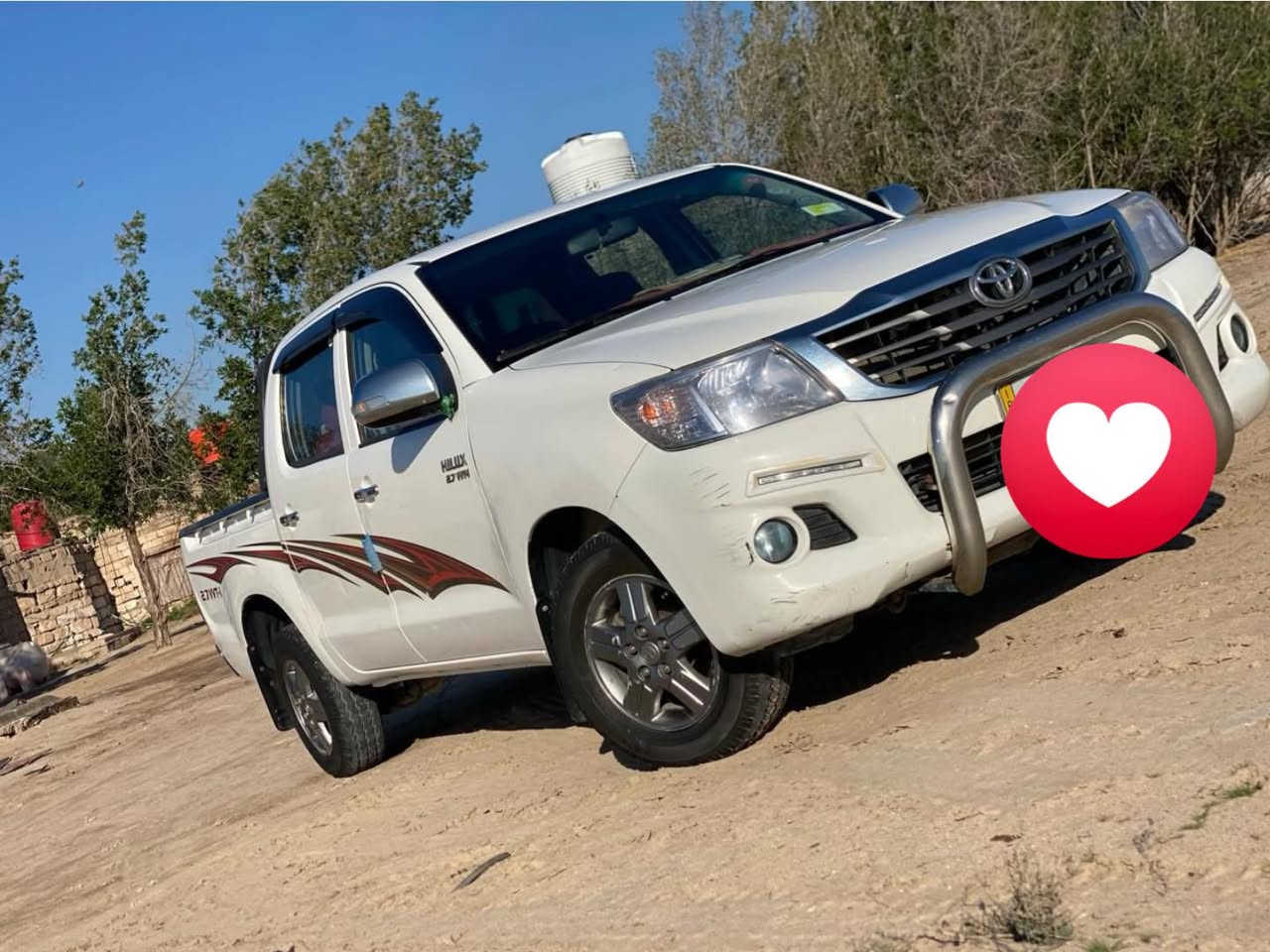 سلام عليكم تيوتا هايلوكس موديل 14 الساير السعر 200$ التفاصيل ع رقم ‭***********‬ غير متواجد ع فيس
