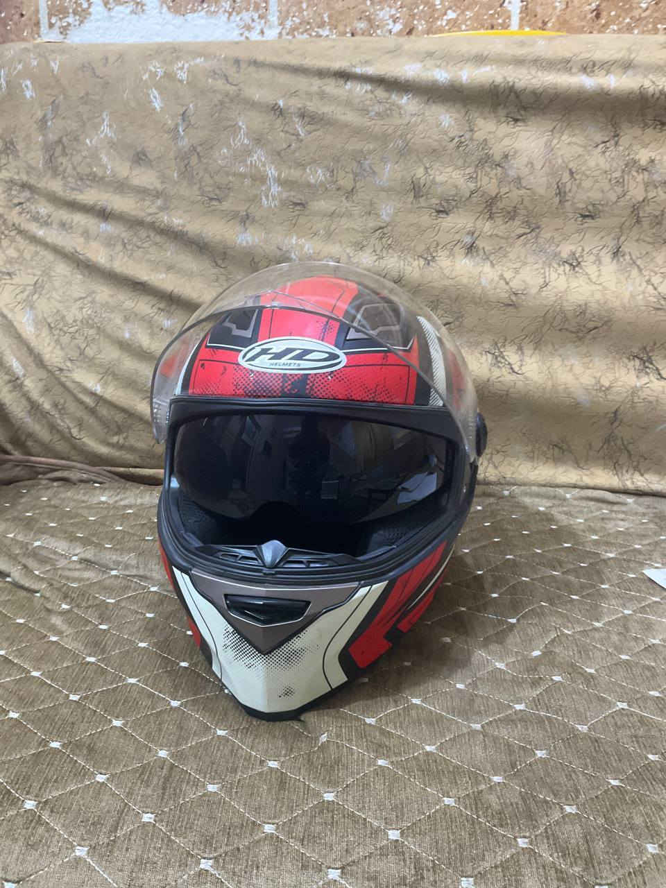 خوذه اصليه رياضي.حجم لارج .
نعمانيه .***********
السعر 40
