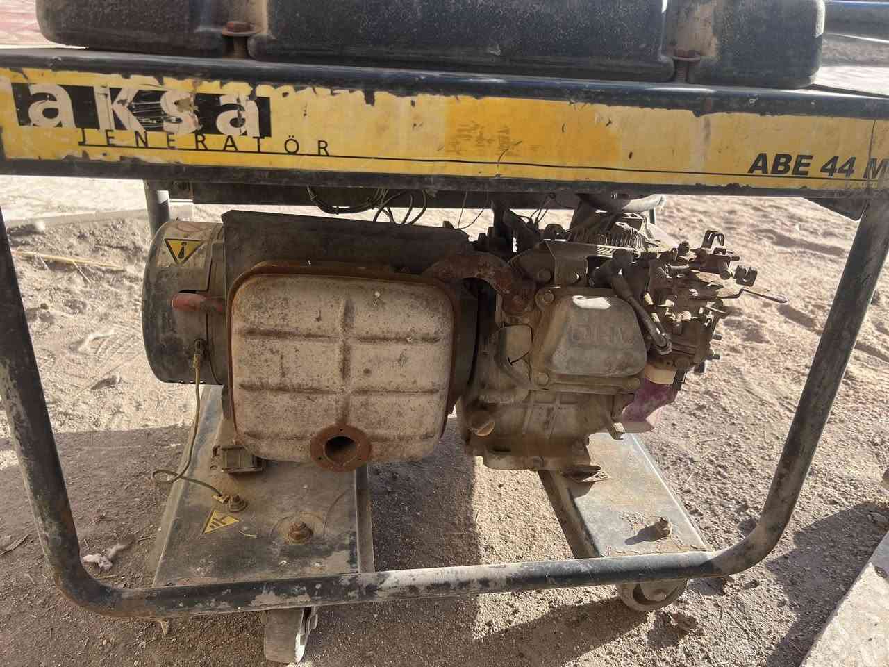 مولدللبيع بغداد 
شغالة فقط ترتيب
سعر ٢٢٥ 
***********
