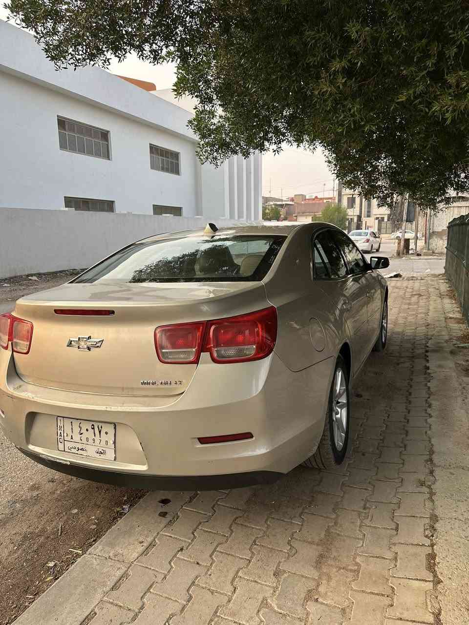 السلام عليكم 
للبيع
ماليبو ٢٠١٣ LT
 حادثها بامريكا ابواب جهة السائق الصبغ ٣ قطع
بدون ايرباك
ماشية ١٧٣ الف ميل
تايرات جديدة 
محرك ٢٥٠٠ مبدل طابوكة جديدة
رقم نجف 
السعر ٨٥ ورقة 

الاتصال
 ***********
