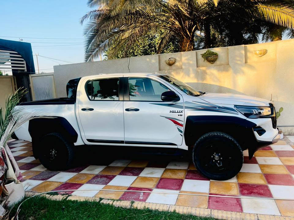 السيارة هايلوكس جي ار GR 2024
السيارة كفالة عامة 
السيارة ماشية 64 الف 
فول مواصفات ومواصفات الGR معروفه 
عليها كاعيات واضافات ودوشمه GR كاملة
السيارة وارد كويتي 
رقم السيارة بغداد 

 رقمي الاستفسار ***********
