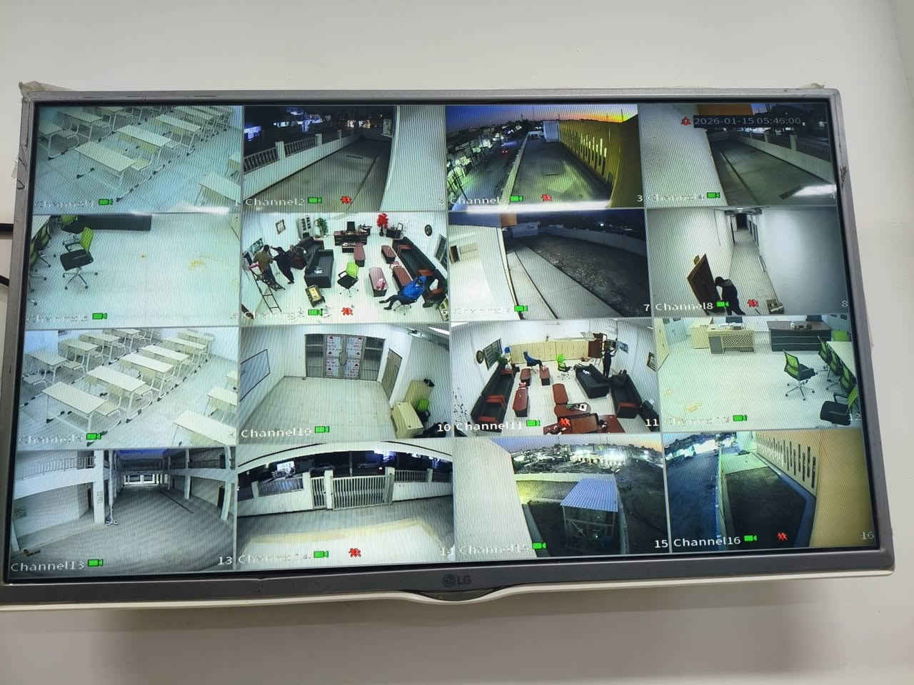 تم بعون الله
تنصيب كاميرات مراقبة الى مدرسة المشروع الصيني  عدد16  من نوع Dahua[2M] 
في منطقة #الدورة 

🛑جودة عالية - تصوير ليلي ووضوح مميز ودقة عالية جداً
 
🛑مقاومة للماء ومقاومة للغبار والى اشعة الشمس 

🛑يتوفر أيضاً كافة انواع الماركات العالمية والإصلية وبضمان سنة 

🛑العمل داخل مناطق بغداد 
للأتصال او الاستفسار  على الارقام(***********)(***********) (***********)

#كاميرات_مراقبة #Dahua #بغداد #منظومات_أمنية # #الدعم_الفني #الصين #العراق
