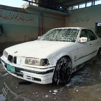 للبیع سیارە بیئم ٣١٦ بشرط تحویل وكالة  ڪیر عادي ومحرك ٤ سعر (۲۰)ومجال ...